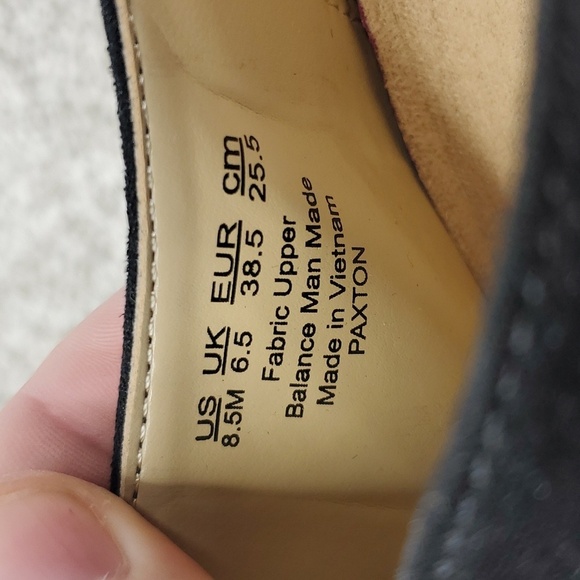 Elegant Black Women's Heels - Picture 5 of 11